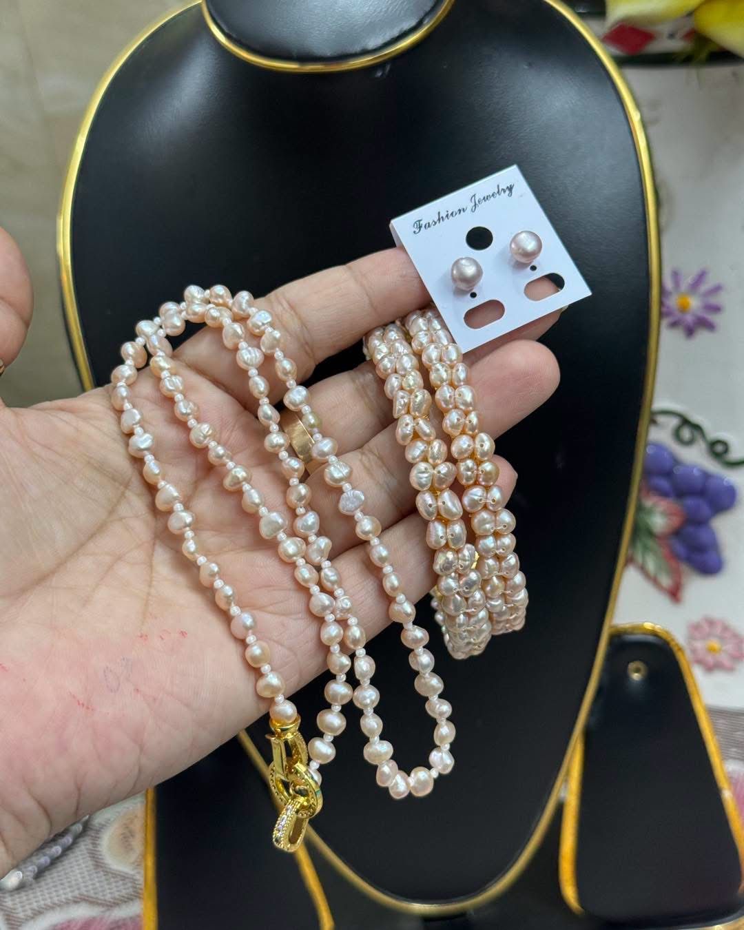 Real pearl necklace set with bangles