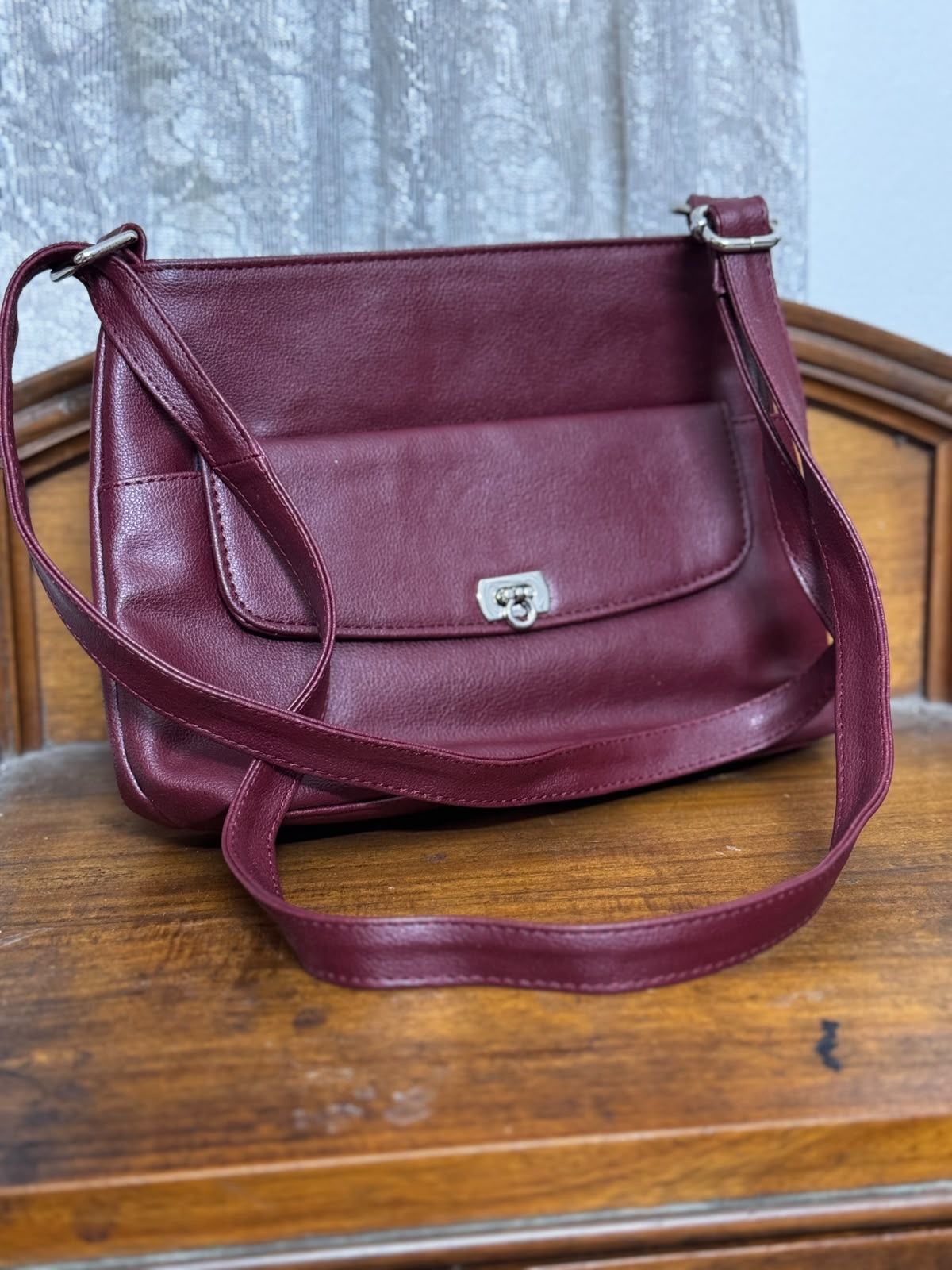 Sreeleathers dark maroon colour mefium bag